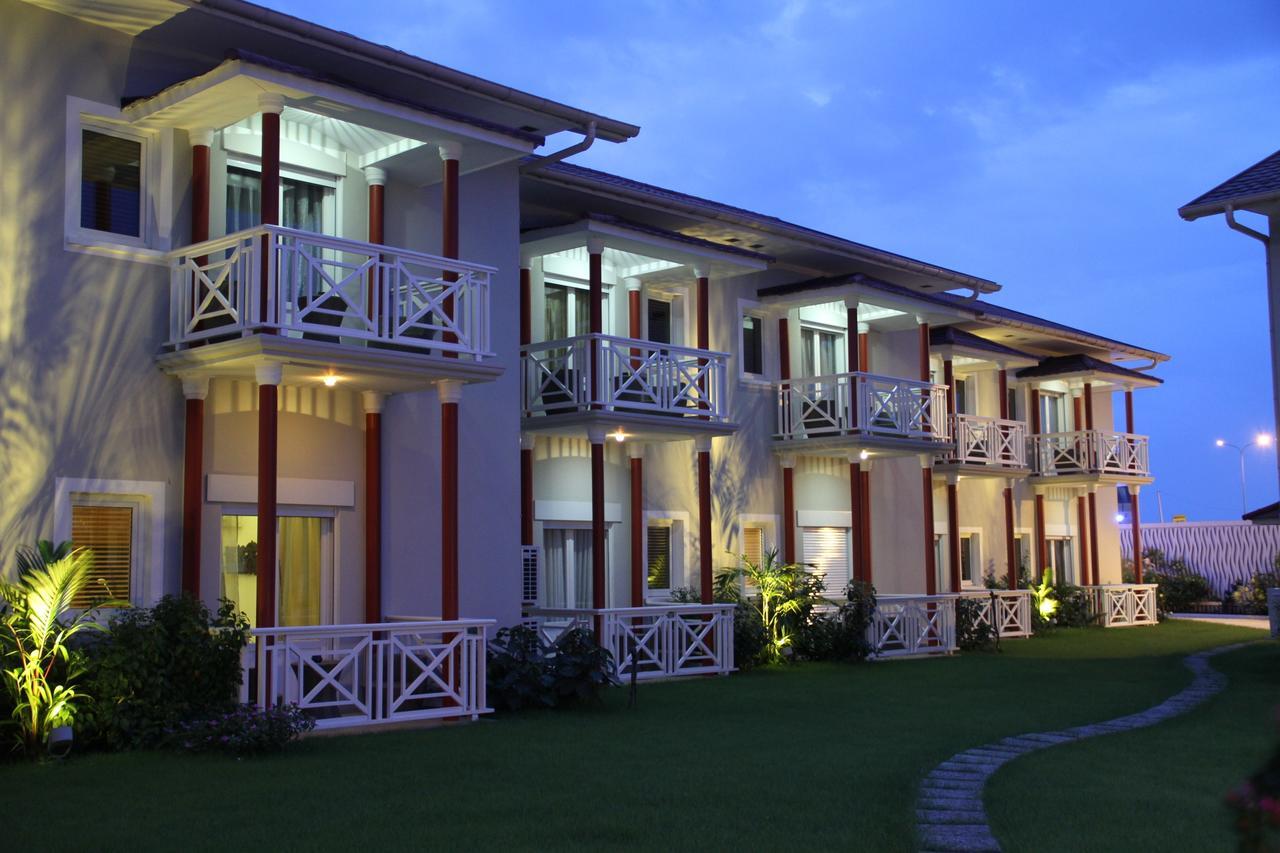 Nomad Suites Residence Libreville Exterior photo