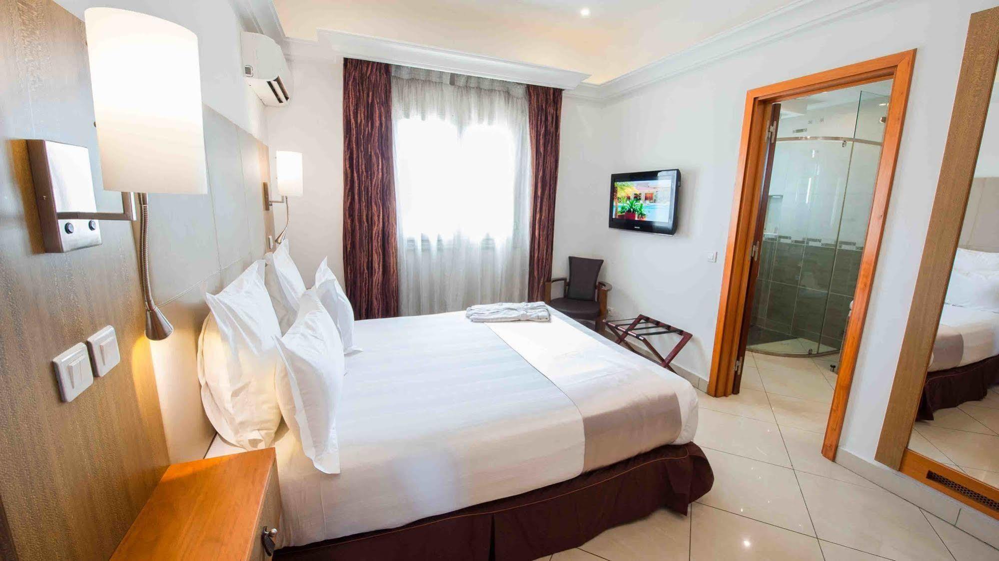 Nomad Suites Residence Libreville Exterior photo