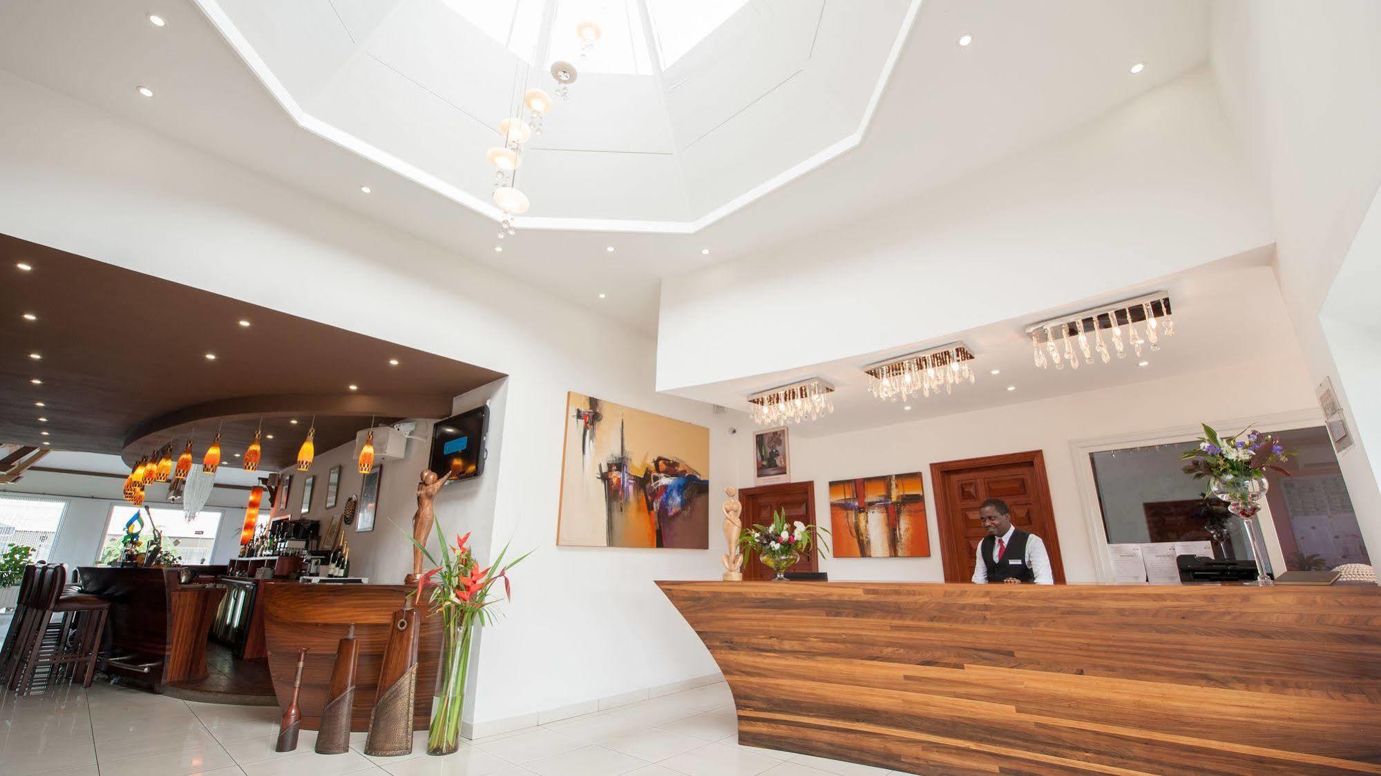 Nomad Suites Residence Libreville Exterior photo